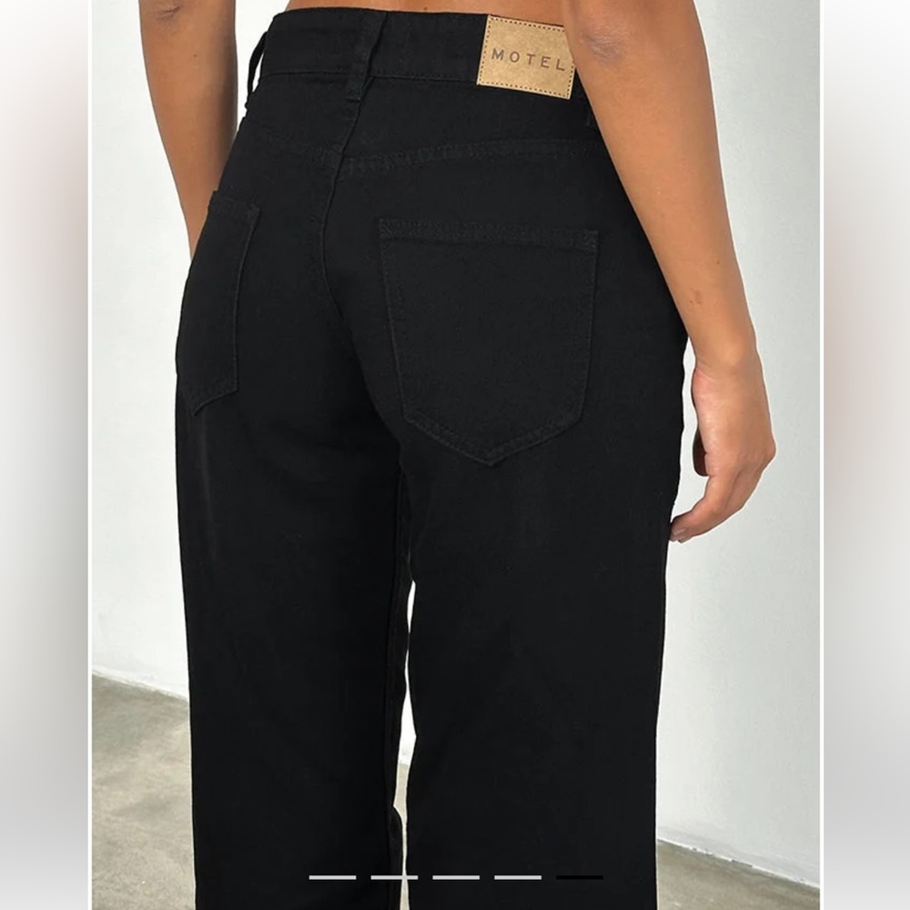 Motel rocks Low Rise Parallel Jeans In Rinse Black - Picture 4 of 5